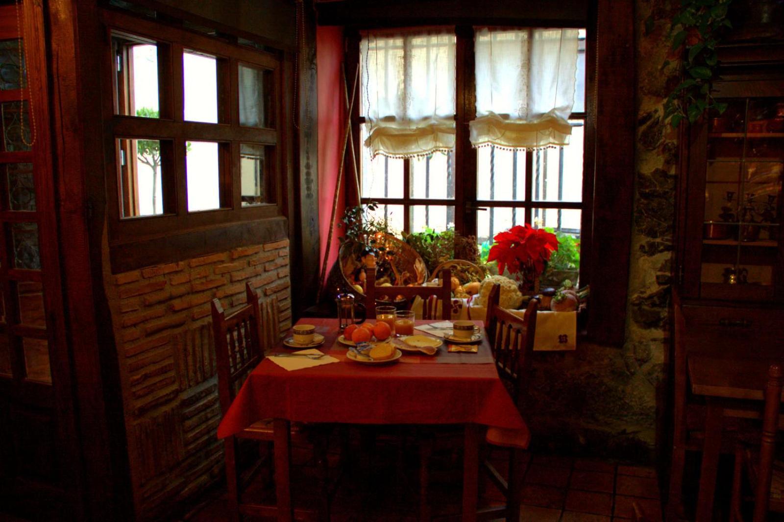 Hostal Rural Elosta Lekunberri Bagian luar foto