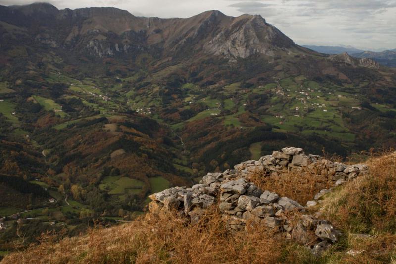 Hostal Rural Elosta Lekunberri Bagian luar foto